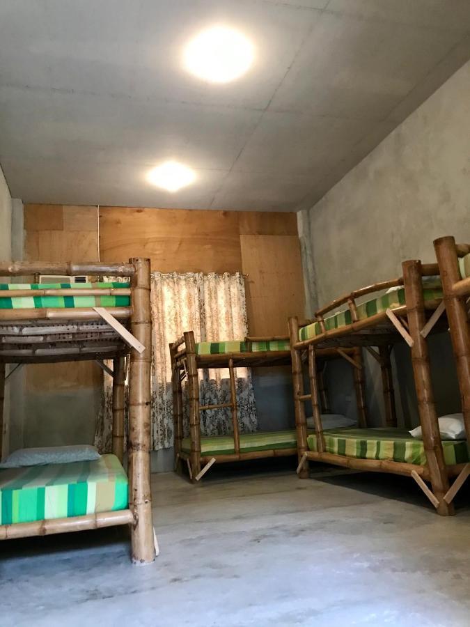Sharky Hostel Oslob Eksteriør billede